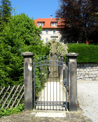 Das ehemalige Herrenhaus der Lauensteiner Glashütte (Foto:Pülm, Juni 2005)